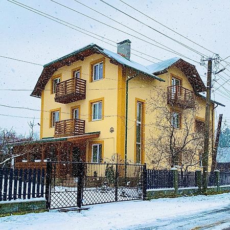 Ніч Над Карпатами Hotel Slavske Exterior photo