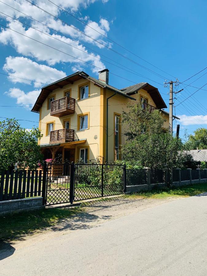 Ніч Над Карпатами Hotel Slavske Exterior photo
