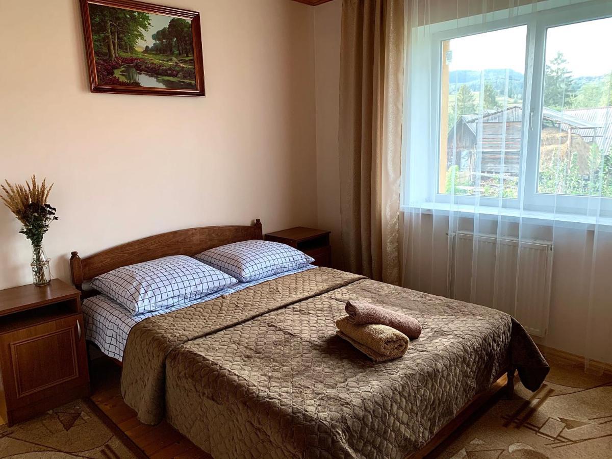 Ніч Над Карпатами Hotel Slavske Exterior photo
