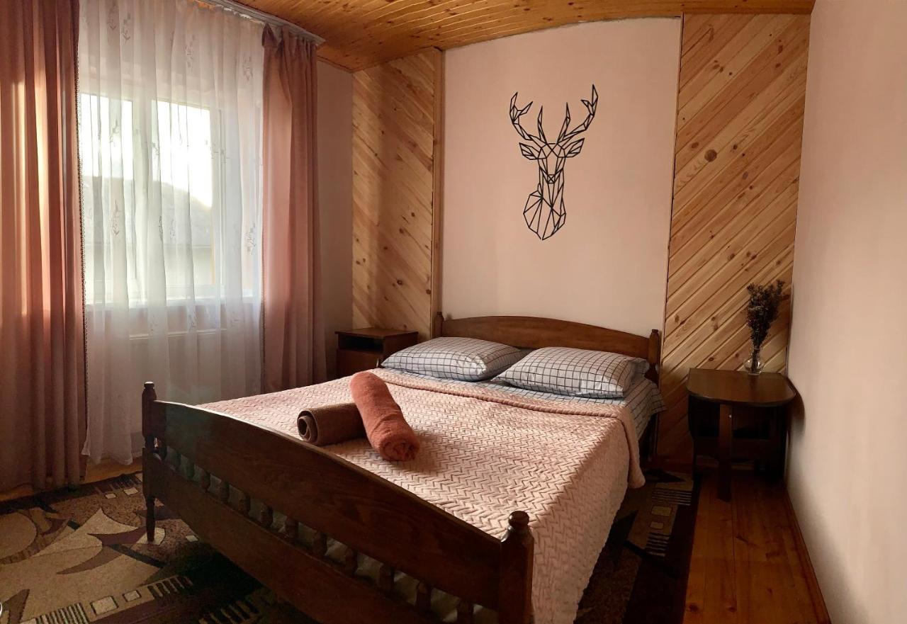 Ніч Над Карпатами Hotel Slavske Exterior photo